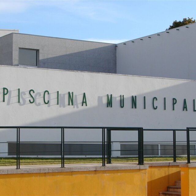 Piscinas Municipais - Exterior