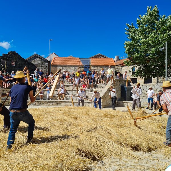 pitoes_das_junias__festival_do_centeio_2022___8_