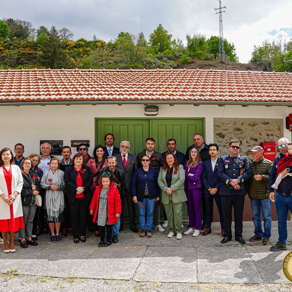 borralha__25_abril___50_anos__fernando_giesteira__11_