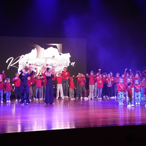 montalegre___danca_sozinha_em_casa__16_