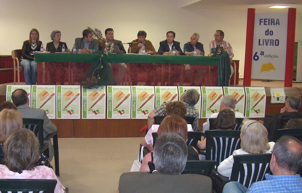 Livro "O homem não cresce num Verão" apresentado na Feira do Livro