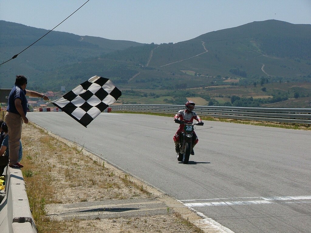 Velocidade e emoção na Pista Automóvel de Montalegre