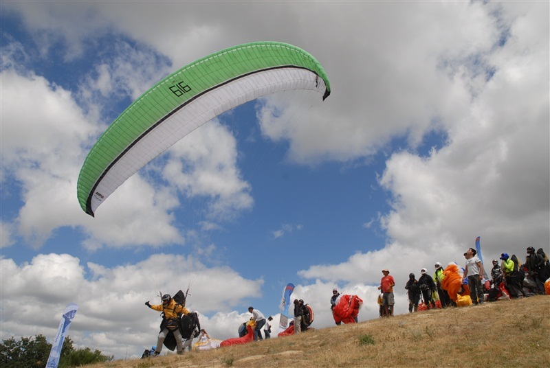 Parapente de alto nível no Larouco