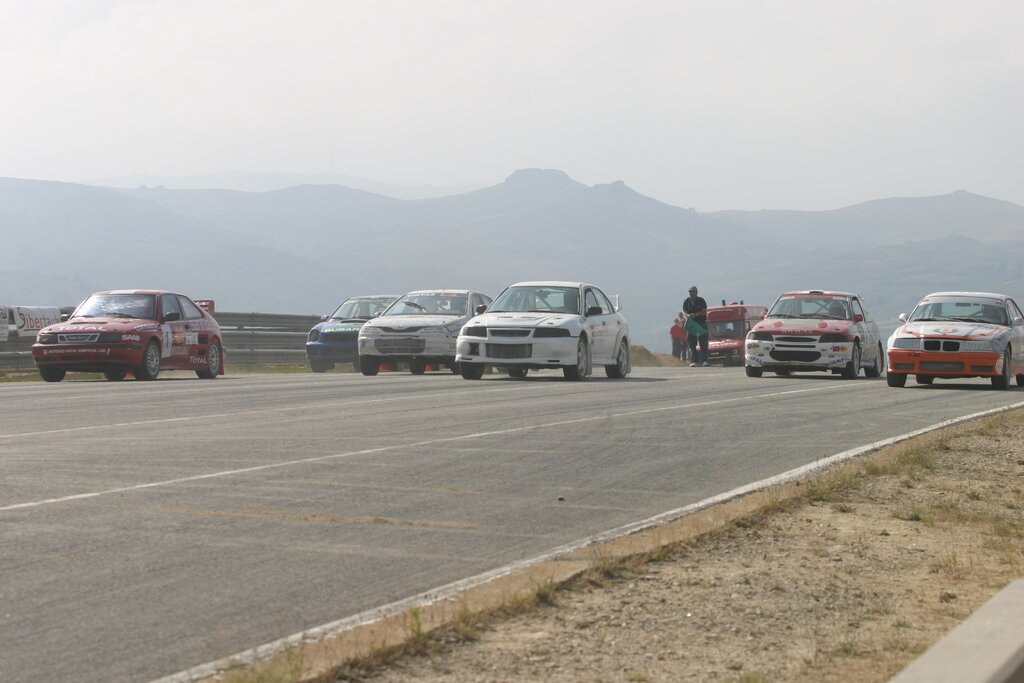 Velocidade e emoção na Pista Automóvel de Montalegre