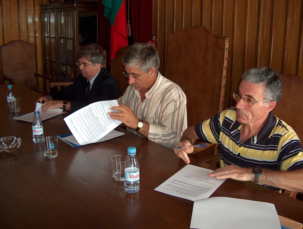 Câmara de Montalegre assina protocolo com Federação Portuguesa de Atletismo e Associação de Atlet...