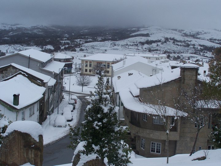 Neve em Montalegre (novas fotos)