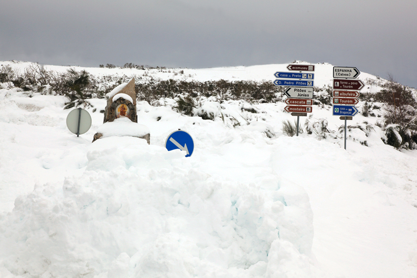 Neve em Montalegre (novas fotos)