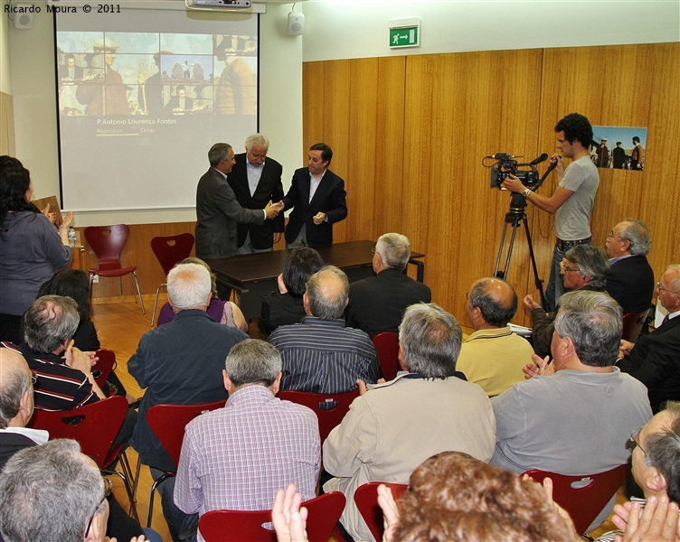 Padre Fontes homenageado