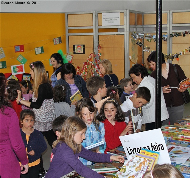 XII Feira do Livro - Encerra HOJE