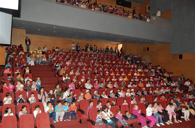 XII Feira do Livro - Encerra HOJE