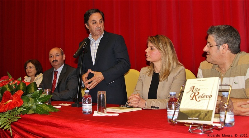 Flávio Monte em Alto Relevo