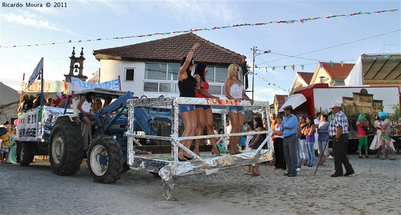 Gralhas - Techno Parade 2011