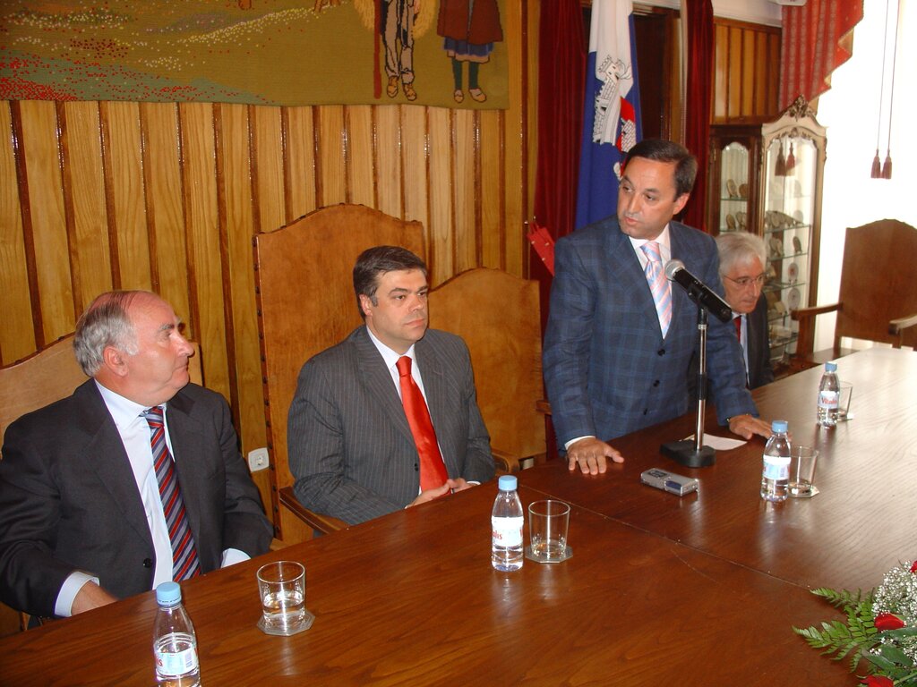 Nova ETAR e Parque de Campismo de Penedones inaugurados e lançada primeira pedra do Quartel dos B...