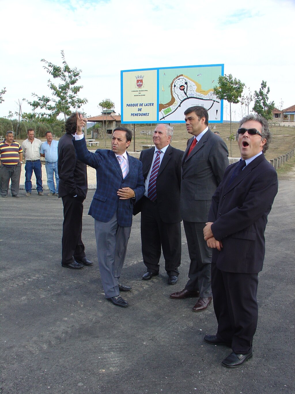 Nova ETAR e Parque de Campismo de Penedones inaugurados e lançada primeira pedra do Quartel dos B...