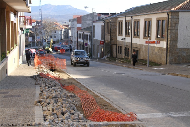 3 milhões para renovar estradas