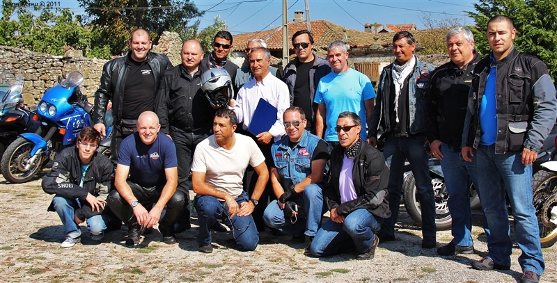 "Anjos da Guarda" aplaudem Padre Fontes