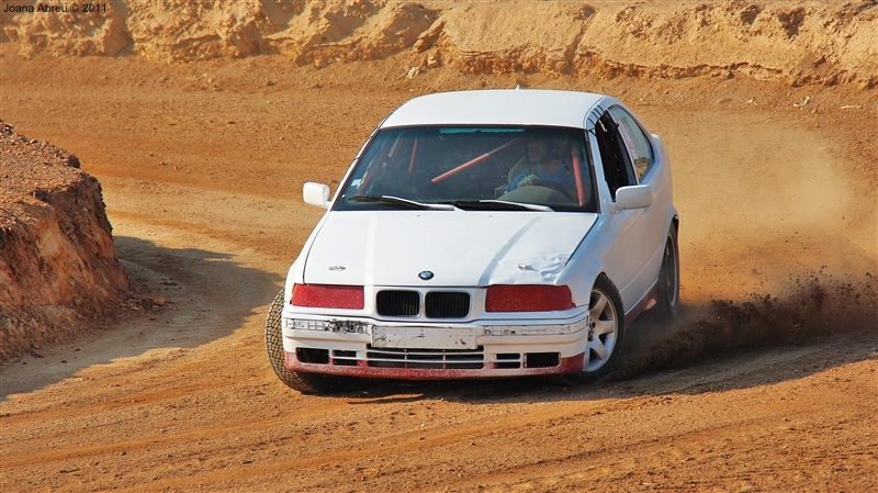 Autocross na pista de Salto