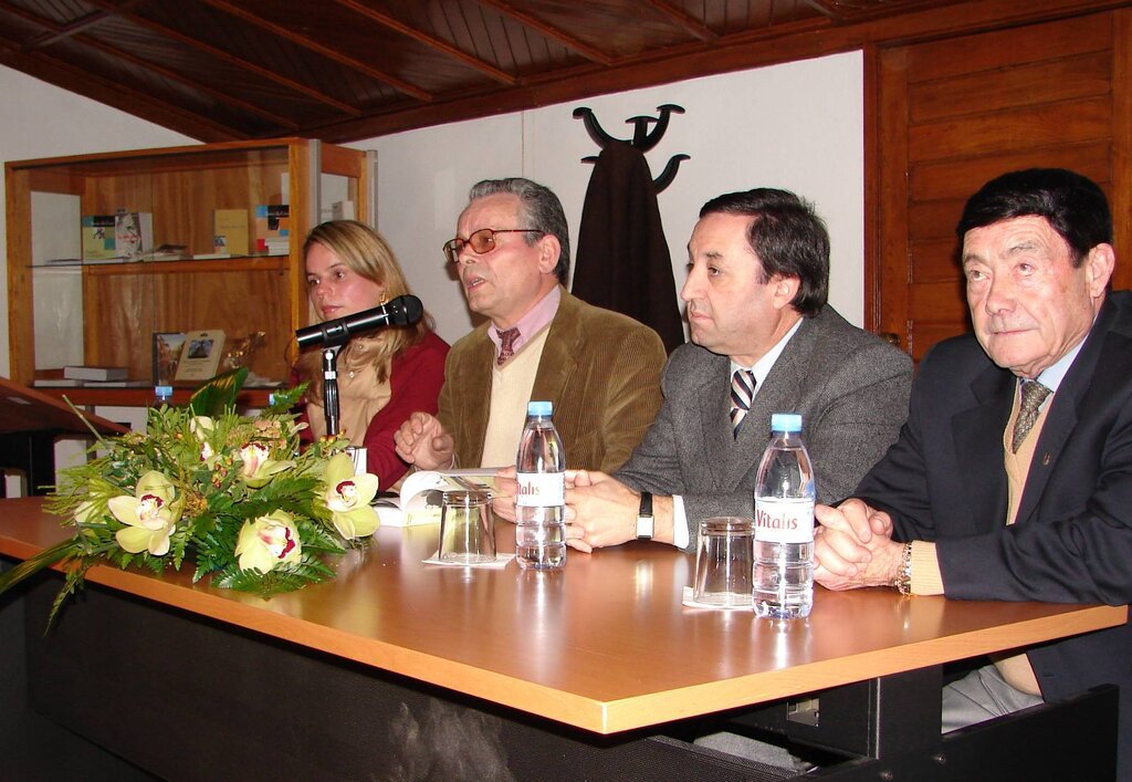 Livro de Fernando Moura apresentado