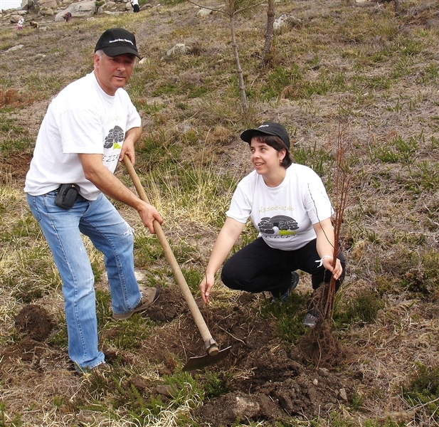 Mais de mil árvores plantadas no Gerês (2012)
