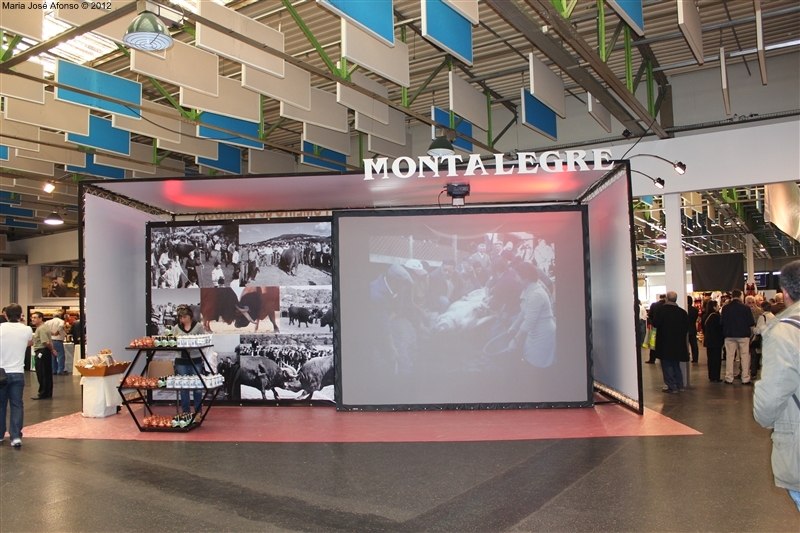 Montalegre na IX Feira de Nanterre