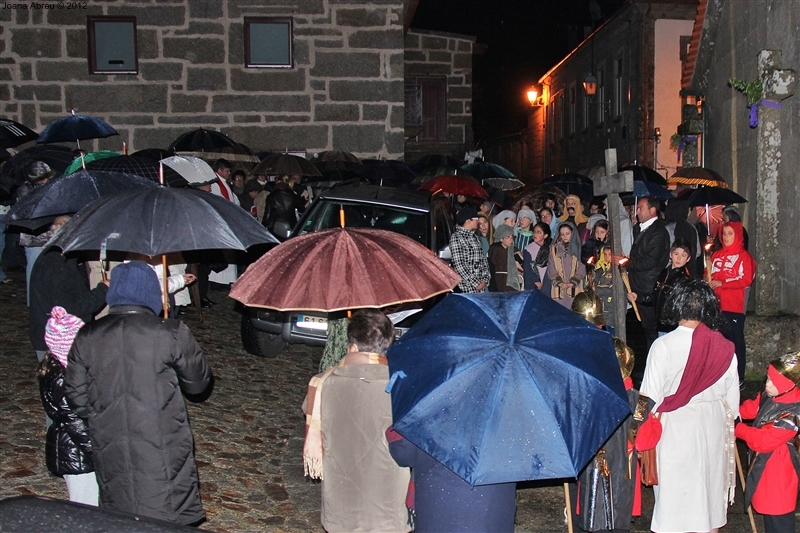 Via Sacra ao vivo em Montalegre
