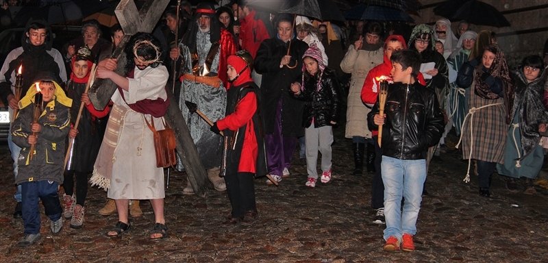 Via Sacra ao vivo em Montalegre