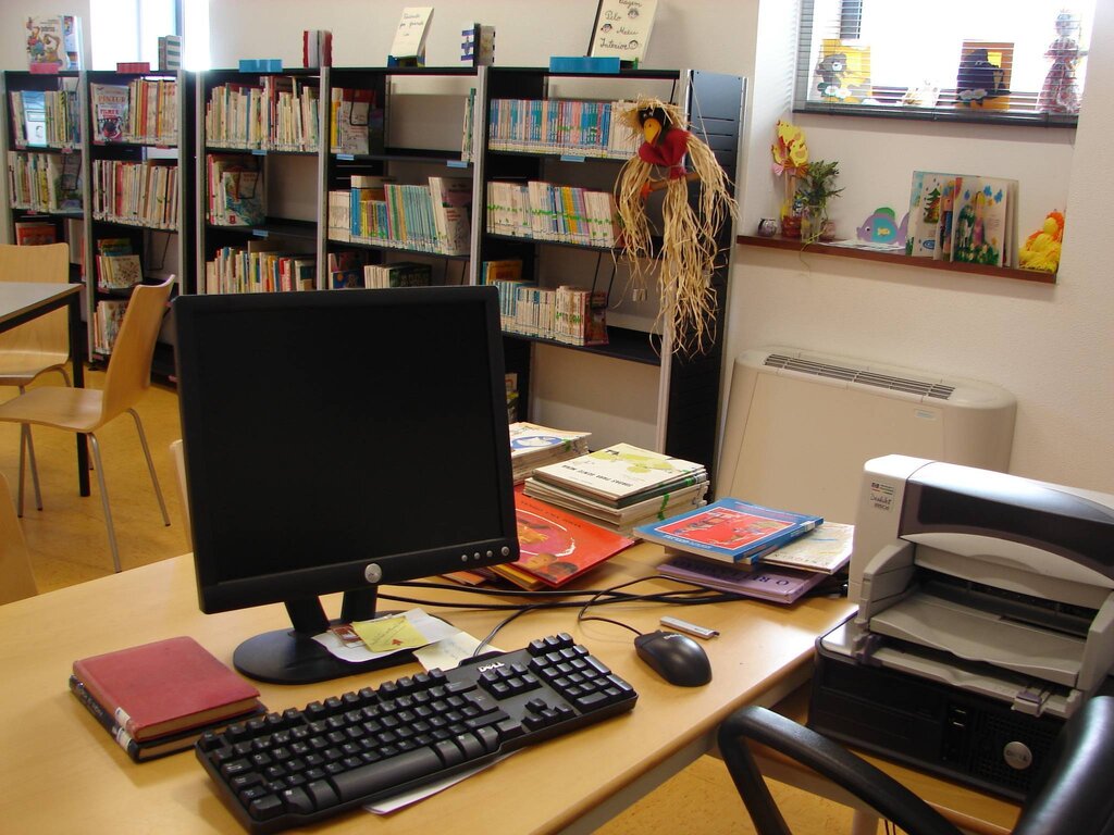 Biblioteca Municipal de Montalegre com mais equipamento informático