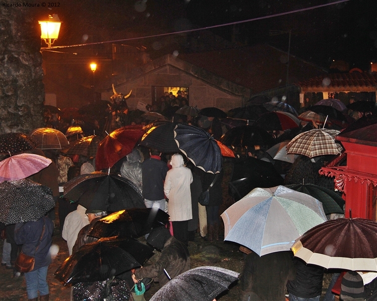 Chuva de feitiços na Sexta-feira 13 (Abril 2012)