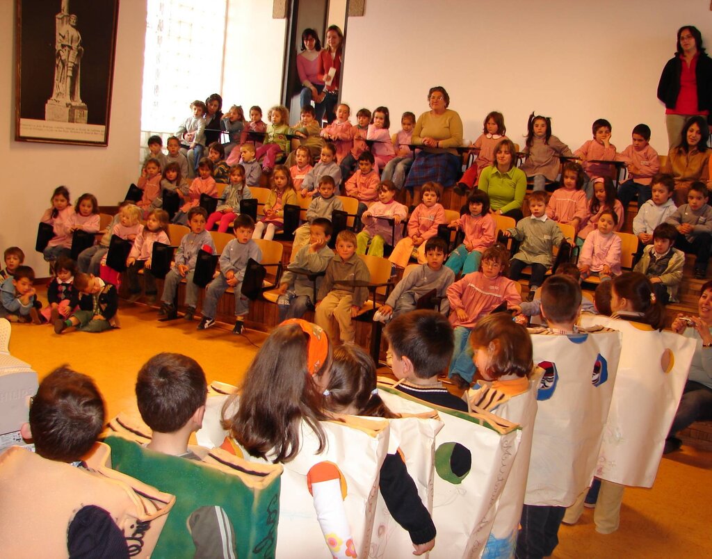 Projecto "1,2,3, Era Uma Vez..." enche Auditório da Biblioteca Municipal de Montalegre