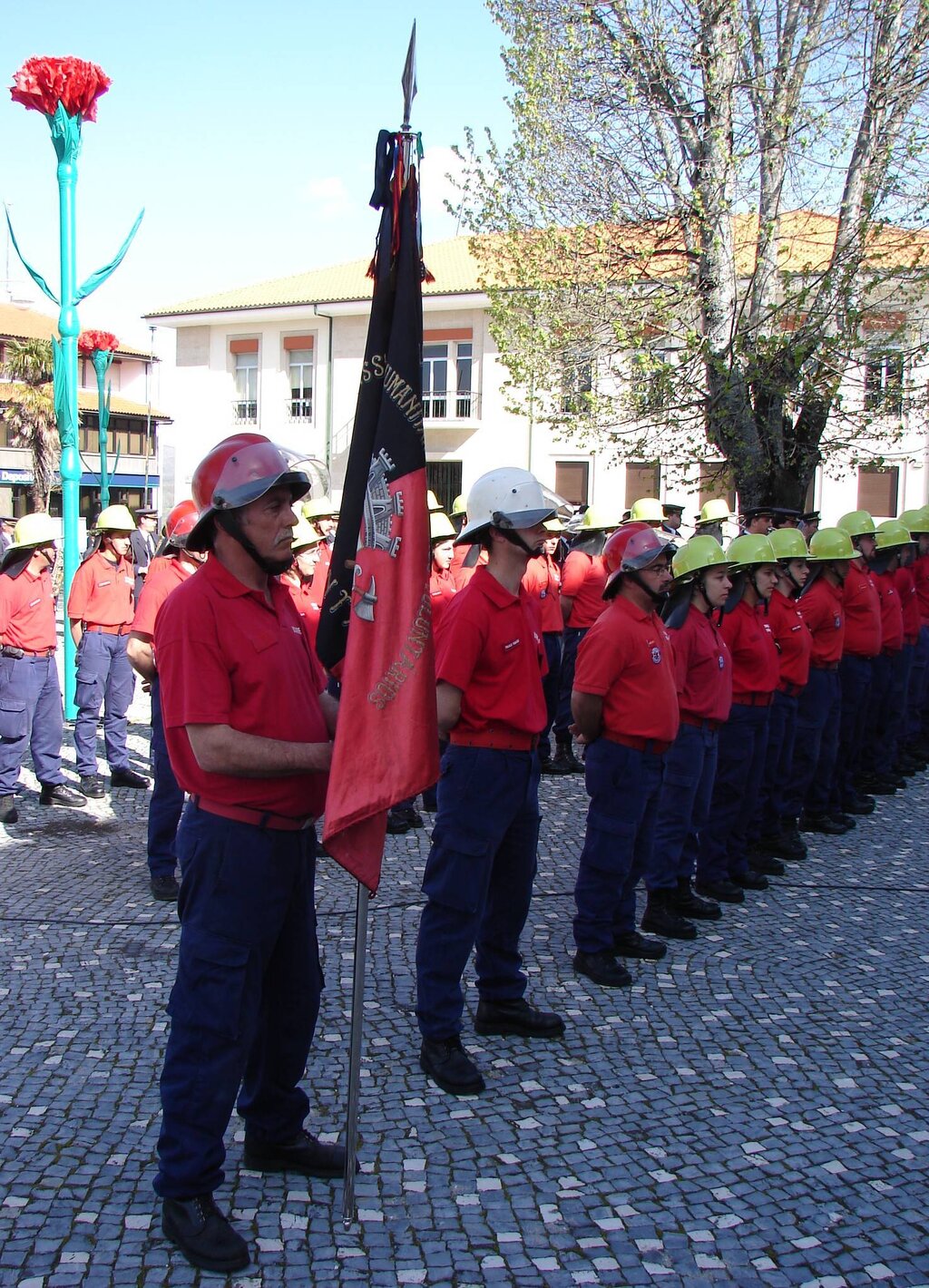 Montalegre evocou "Revolução dos Cravos"