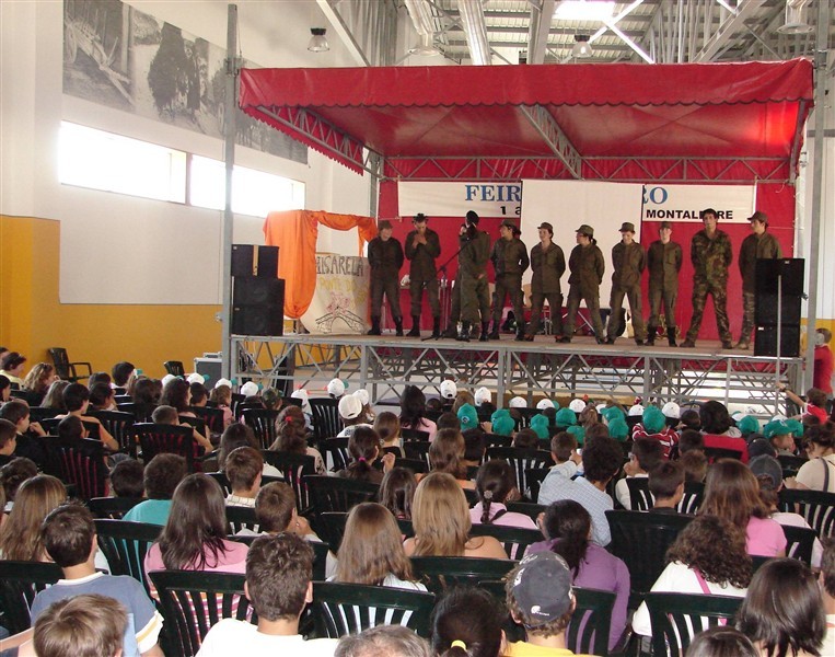 "O Sargento de Bigodes" - teatro cómico na Feira do Livro