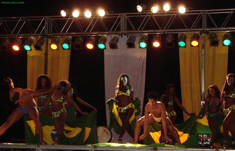Noite de Samba na Praça do Município