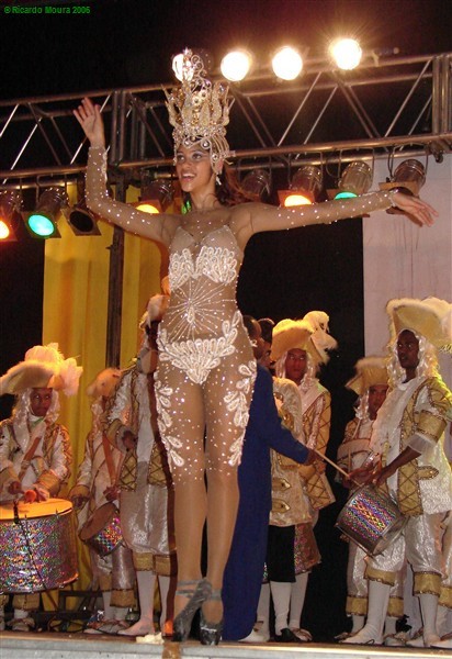 Noite de Samba na Praça do Município