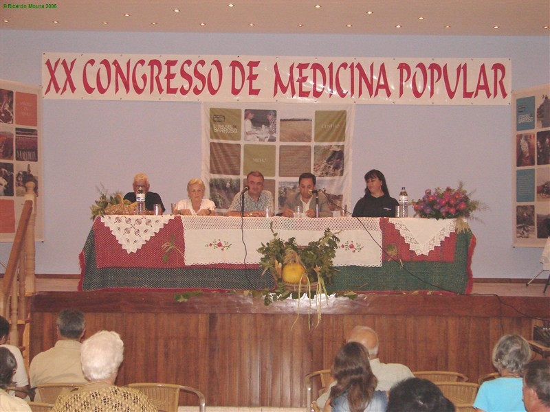 Abriu o XX Congresso Medicina Popular