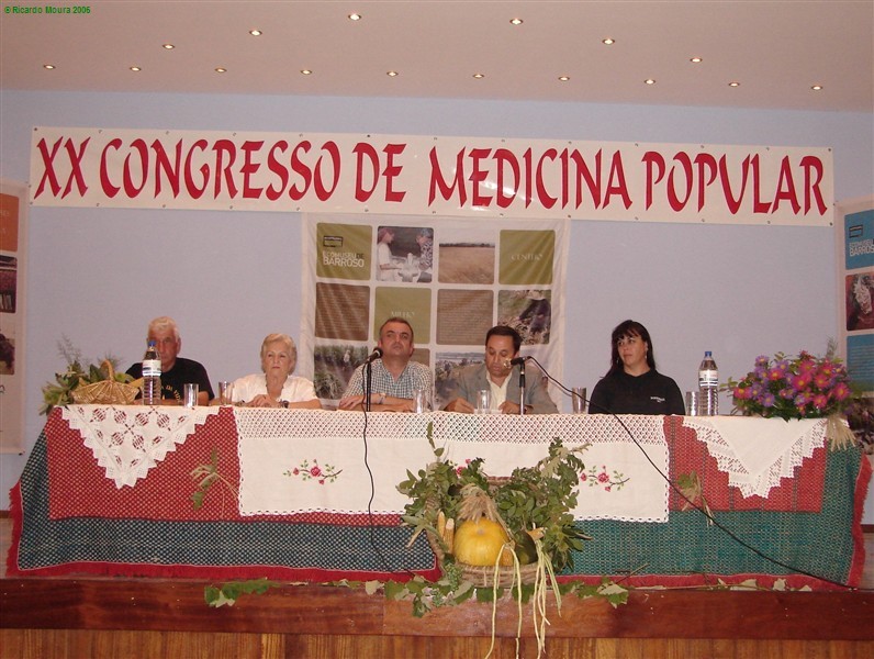 Abriu o XX Congresso Medicina Popular