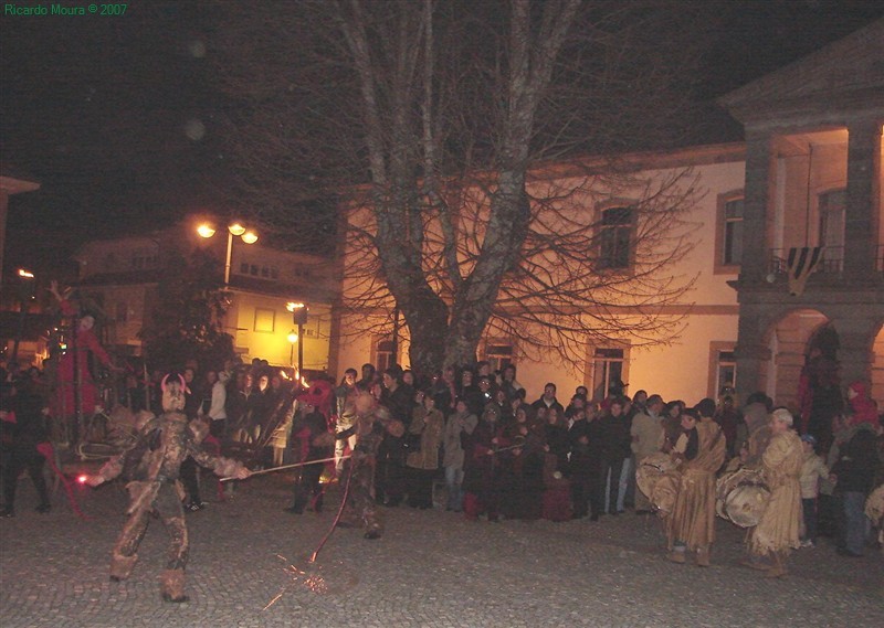 Noite mágica no Castelo de Montalegre