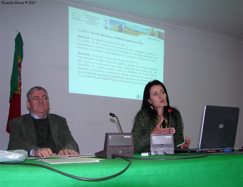 Colóquio na Cooperativa Agrícola