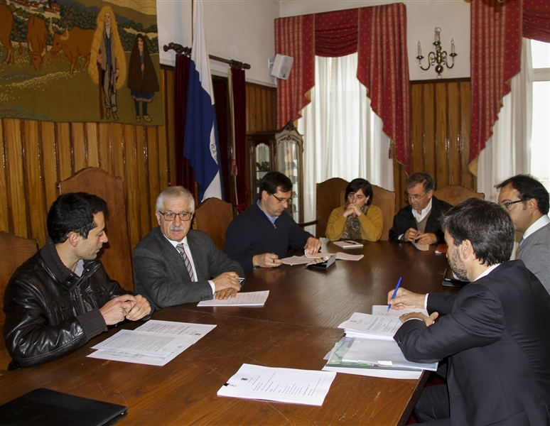 Primeira reunião do executivo em formato digital