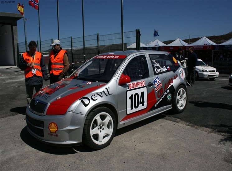 Treinos livres na Pista Automovel