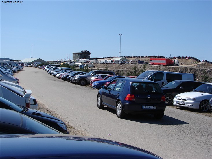 Parque Automóvel esgotado no Europeu Ralicross de Montalegre