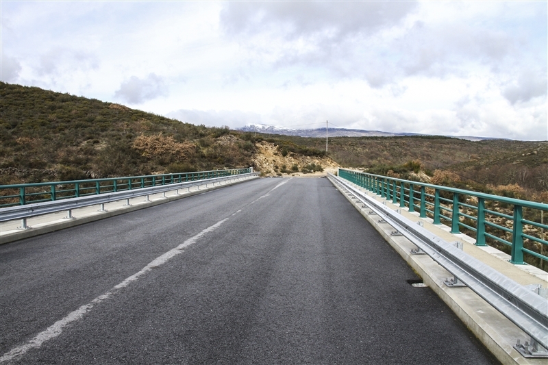 "Ponte da Assureira" - «Monumento ao desprezo!»
