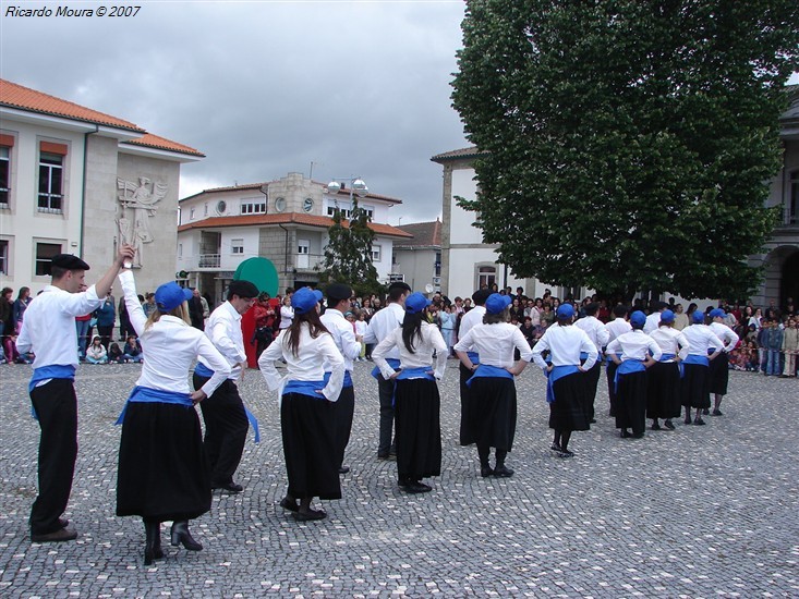 Marchas Populares na Praça do Município