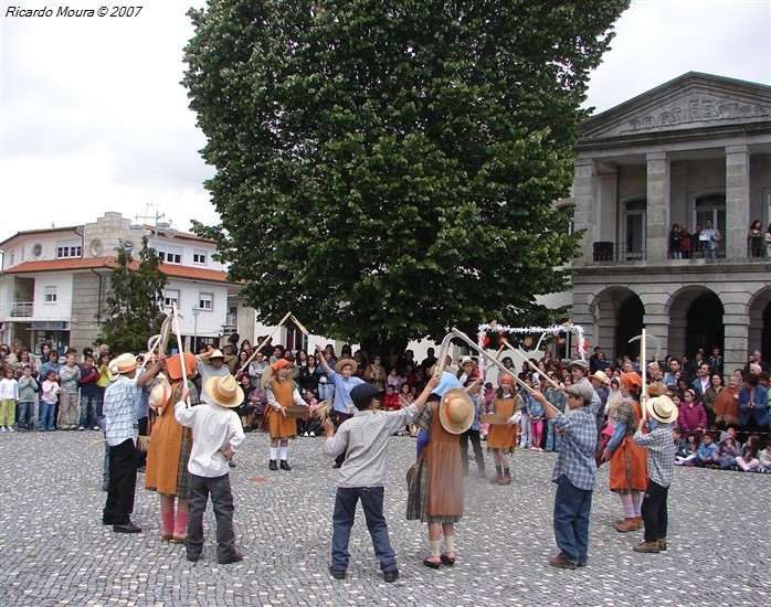 Marchas Populares na Praça do Município