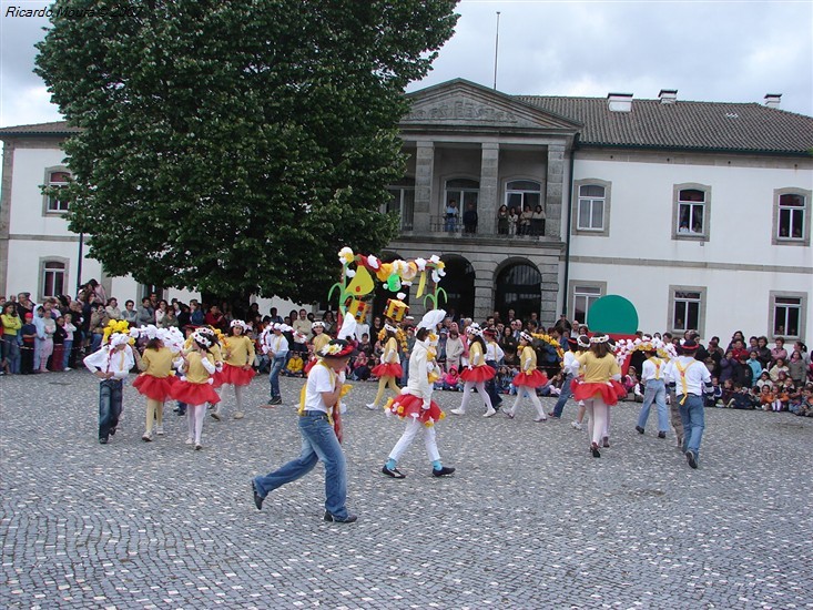 Marchas Populares na Praça do Município