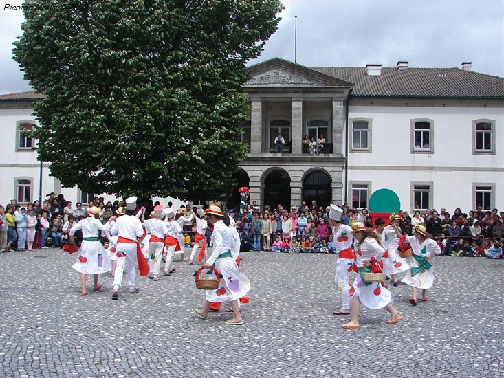 Marchas Populares na Praça do Município