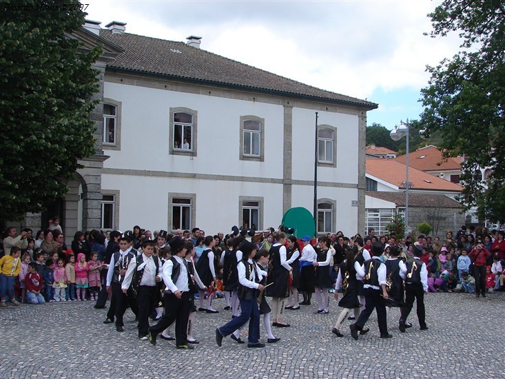 Marchas Populares na Praça do Município