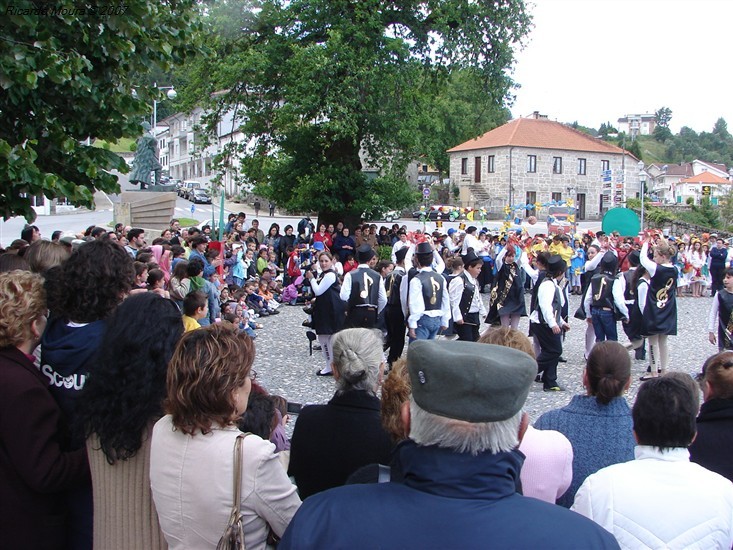 Marchas Populares na Praça do Município