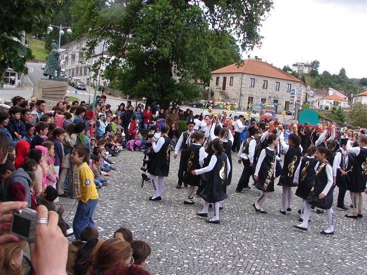 Marchas Populares na Praça do Município