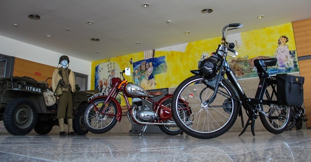 II Exposição de Carros Clássicos e Motos