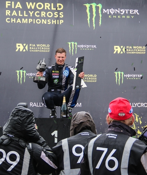 Mundial Rallycross 2015 - Johan Kristoffersson triunfa em Montalegre